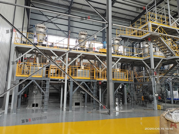 立式沖擊磨-石油焦-湖南某生產現場